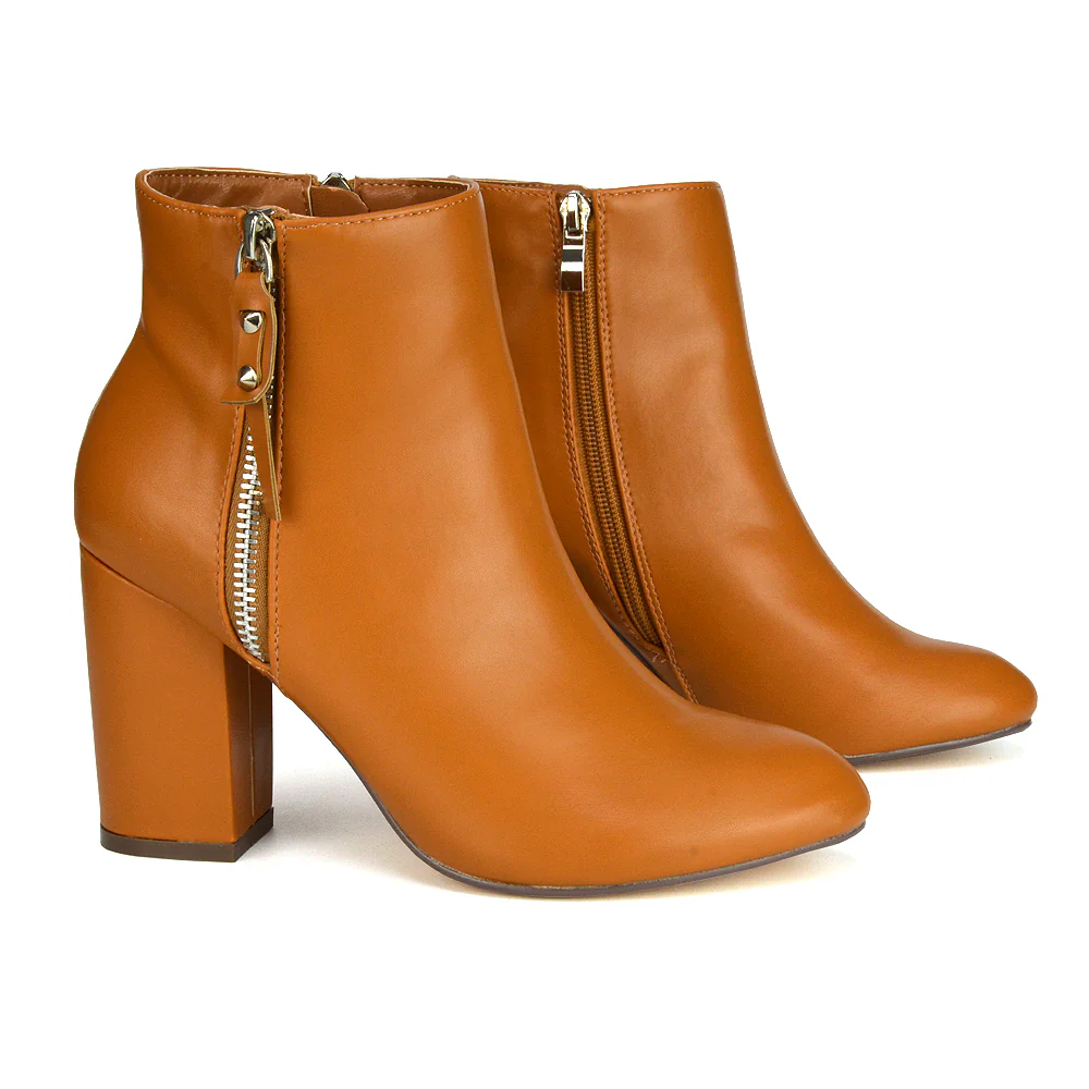 Andrea Pointed Toe Zip Up Statement High Block Heel Ankle Boots In White Synthetic Leather - Image 97