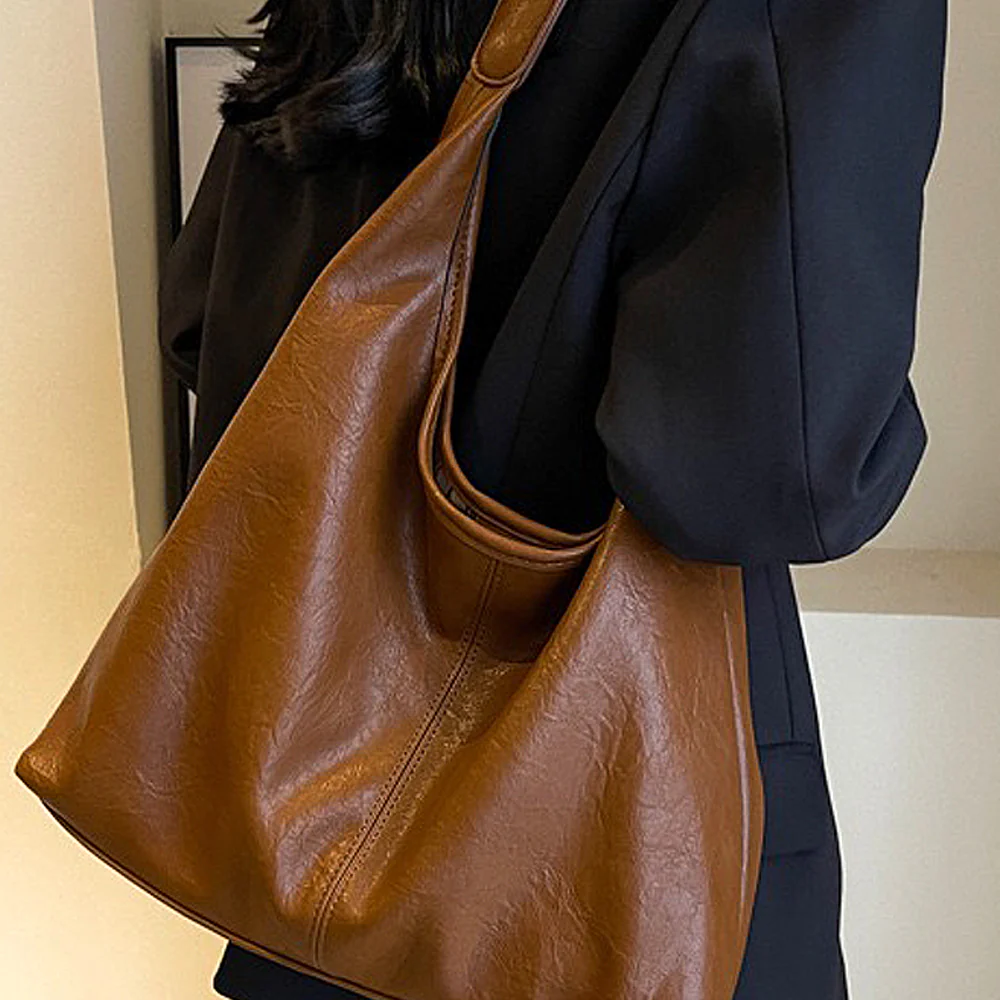Athena Large Slouchy Shoulder Bag With Magnetic Clasp in Black - Image 8