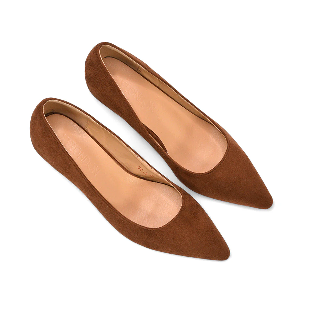 Audrey Kitten Heel Pointed Toe Court Shoes in Gold Metallic - Image 9