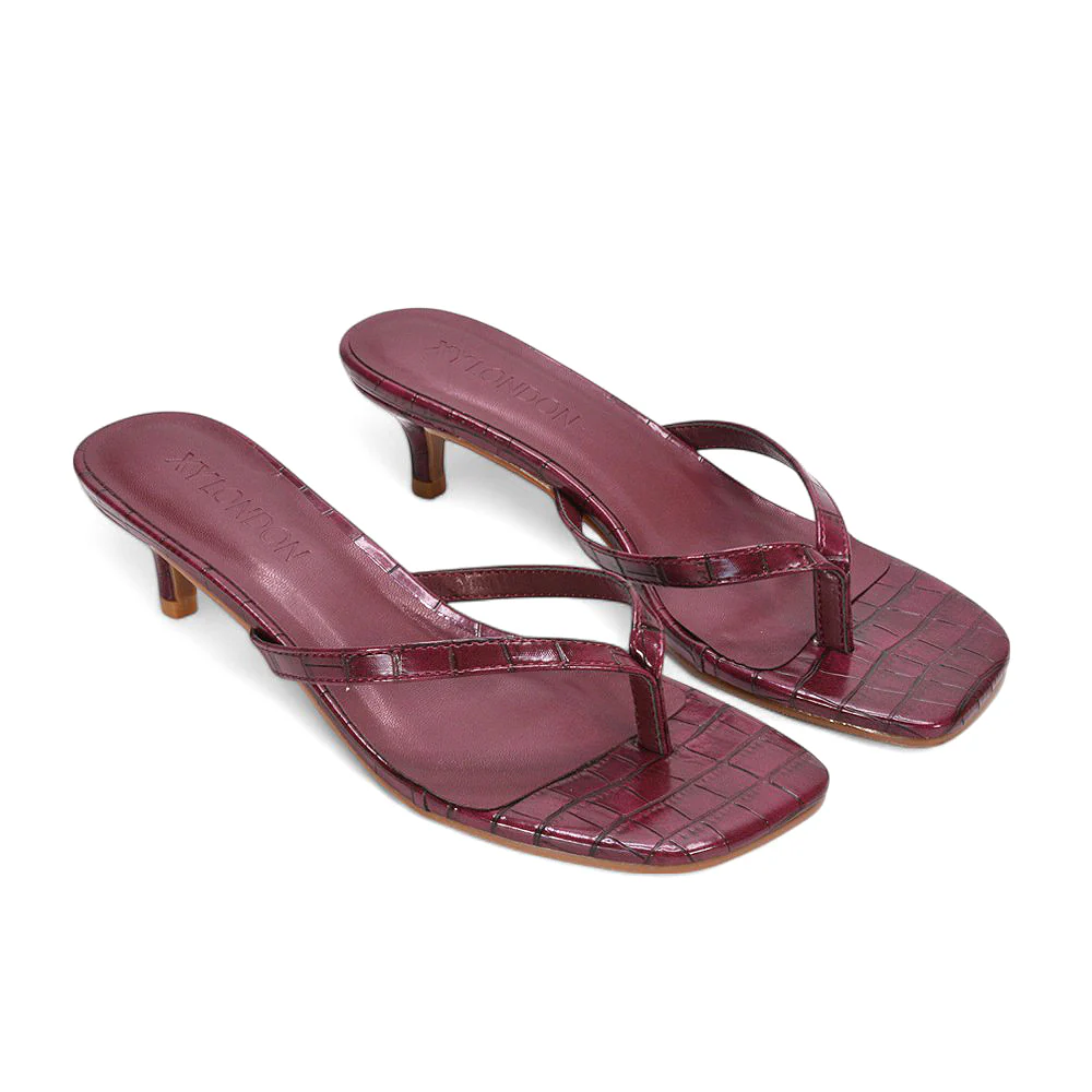 Ava Square Toe Kitten Heel Flip Flop Low Heeled Sandals in Black - Image 11