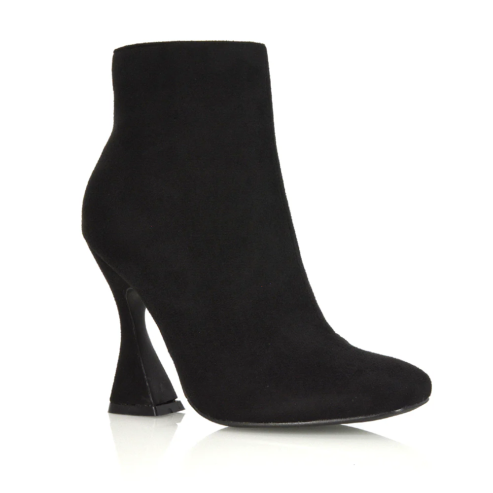 BROOKE SQUARE TOE INSIDE ZIP-UP SCULPTURED HIGH HEEL ANKLE BOOTS IN WHITE SYNTHETIC LEATHER - Image 142