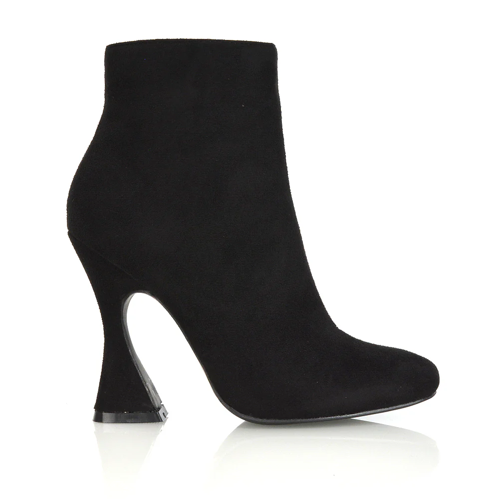 BROOKE SQUARE TOE INSIDE ZIP-UP SCULPTURED HIGH HEEL ANKLE BOOTS IN WHITE SYNTHETIC LEATHER - Image 148