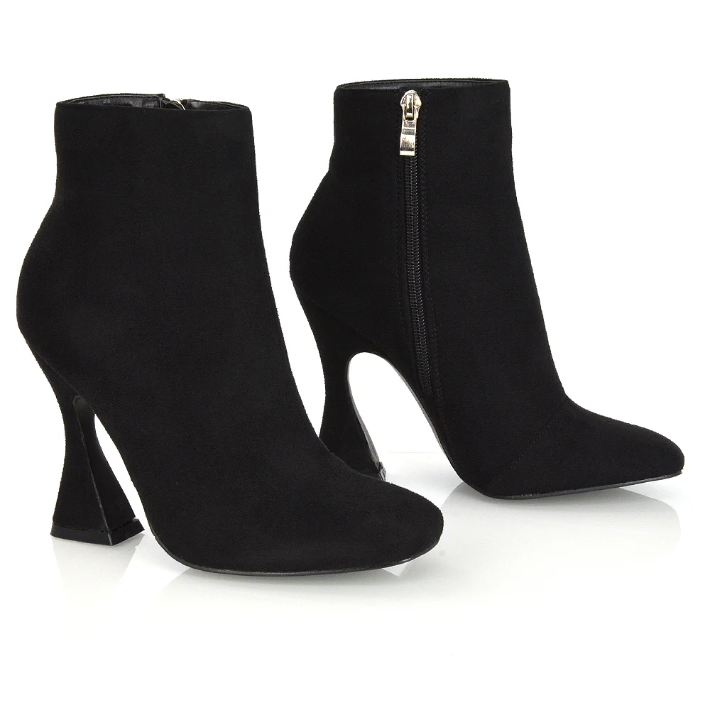 BROOKE SQUARE TOE INSIDE ZIP-UP SCULPTURED HIGH HEEL ANKLE BOOTS IN WHITE SYNTHETIC LEATHER - Image 154