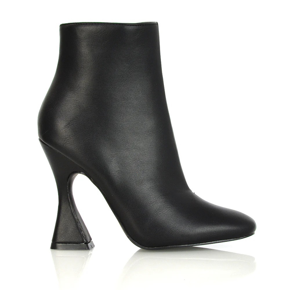 BROOKE SQUARE TOE INSIDE ZIP-UP SCULPTURED HIGH HEEL ANKLE BOOTS IN WHITE SYNTHETIC LEATHER - Image 78