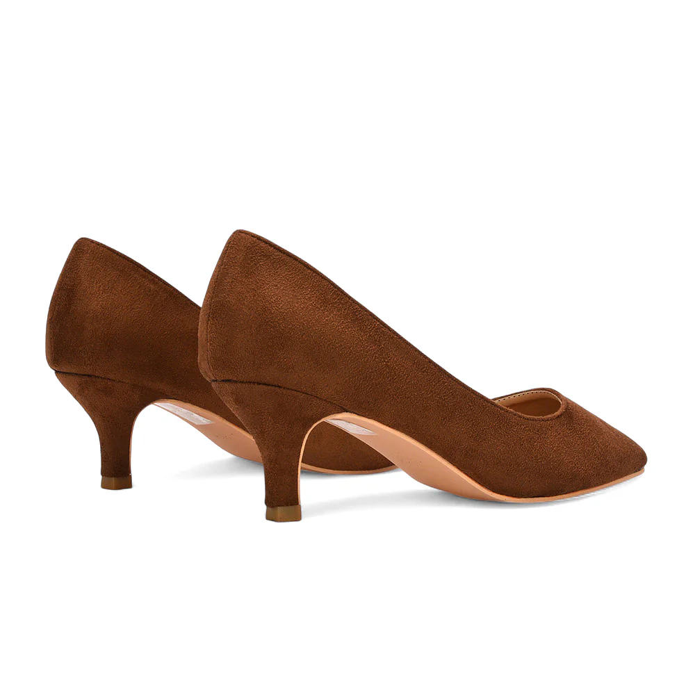 Cali Pointed Toe Court Shoes With a Low Kitten Heel in Gold Metallic - Image 17