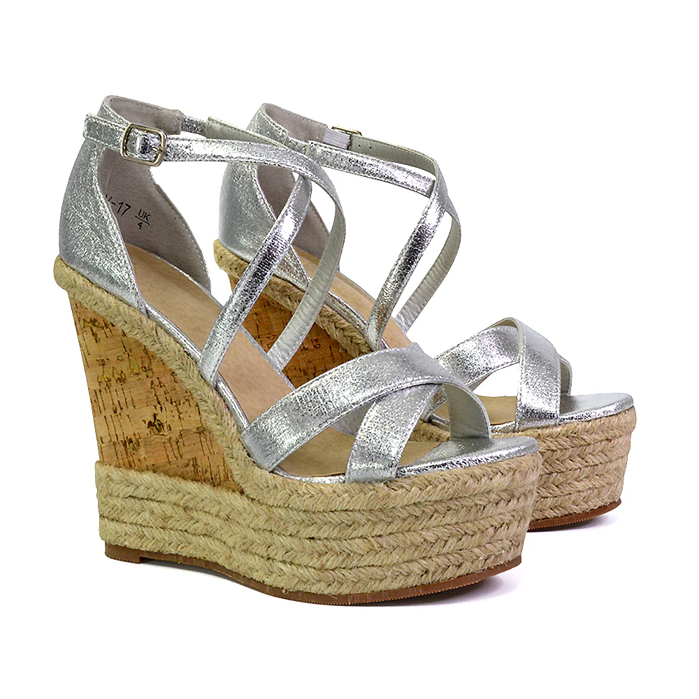 CHANCE WOVEN DETAIL STRAPPY WEDGE HEEL PLATFORM SANDALS IN SILVER METALLIC - Image 10