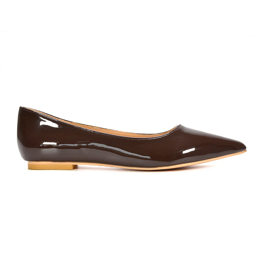 Cordelia Pointed Toe Flat Heel Ballerina Pump Shoes in Brown Patent - Image 3