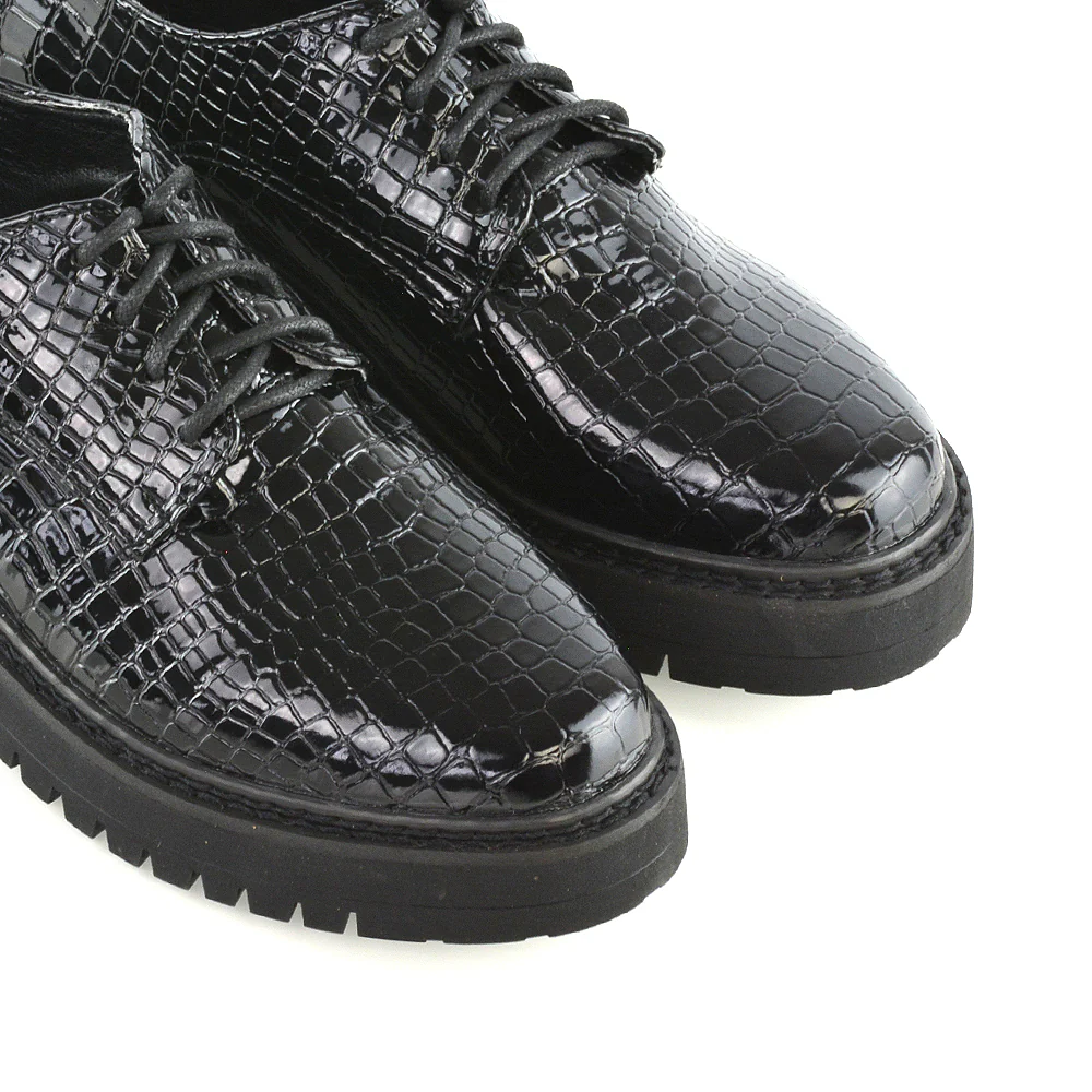 Emilia Lace up Flats Chunky Sole Low Platform Block Heel Brogues in Black Croc - Image 4