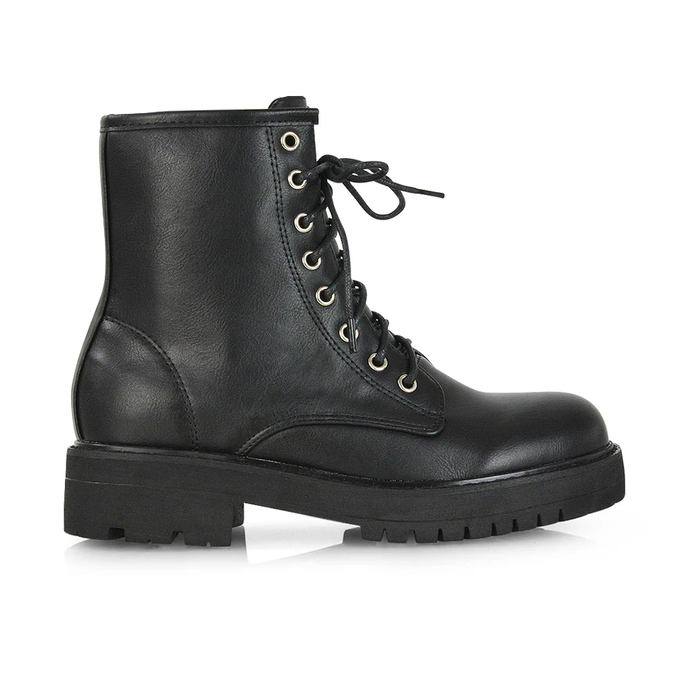 Hermoine Flat Chunky Low Block Heel Ankle Lace up Biker Boots in Black Patent - Image 16