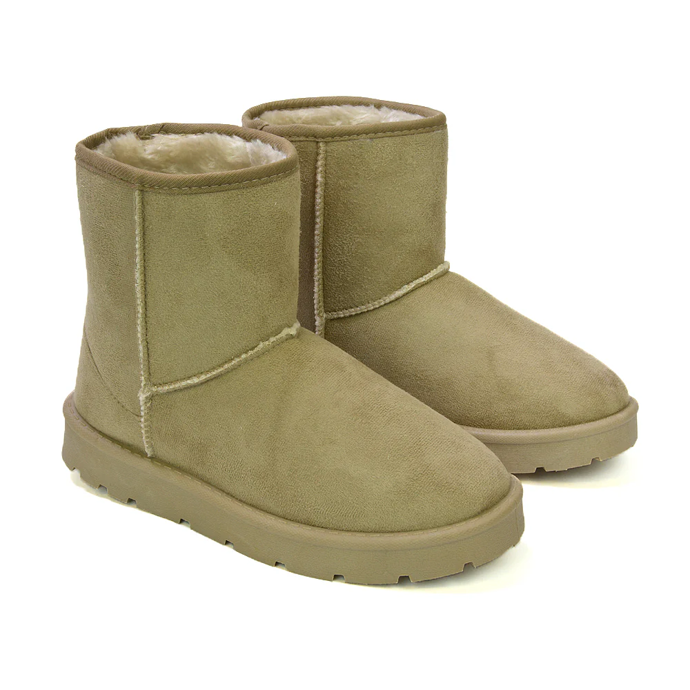 Junie Classic Flat Ankle Winter Boots with Faux Fur Insoles in Black - Image 16