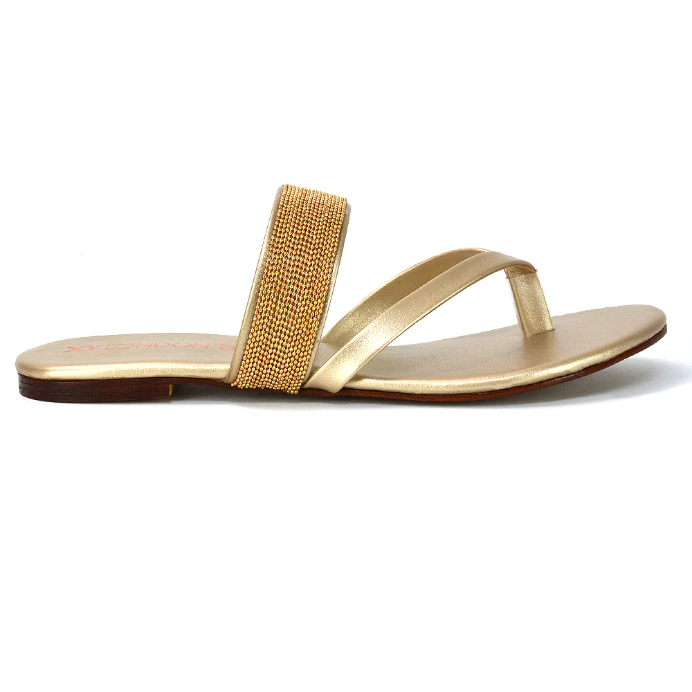Karis Womens Flat Strappy Diamante Toe Post Flip Flop Sandals in Silver - Image 63