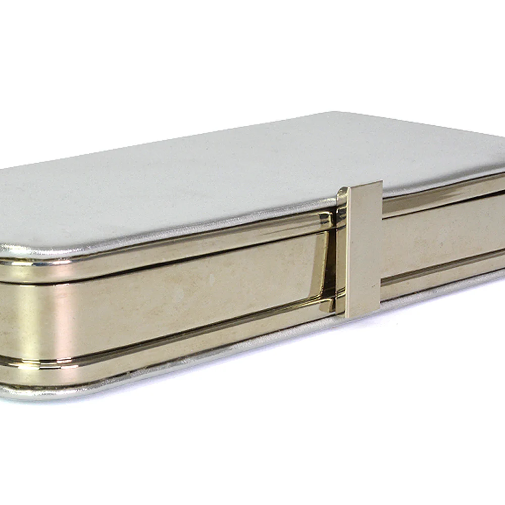 Kennedi Metallic Clutch Evening Party Purse Bag in Silver - Image 3