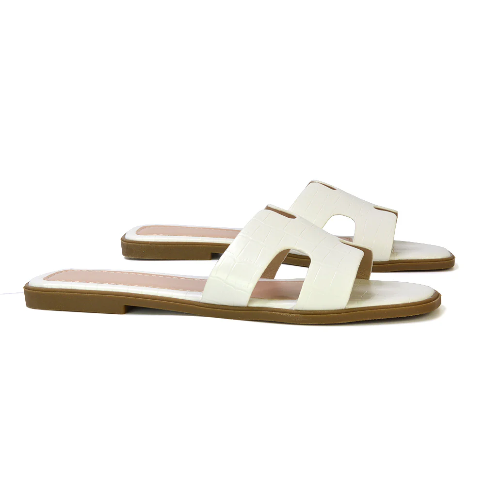 Leanna Cut Out Slip On Flat Sandals Sliders in Gold - Image 25