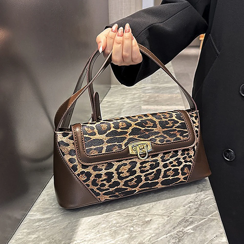 Romy Leopard Print Adjustable Strap Trendy Shoulder Bag in Beige Leopard - Image 11