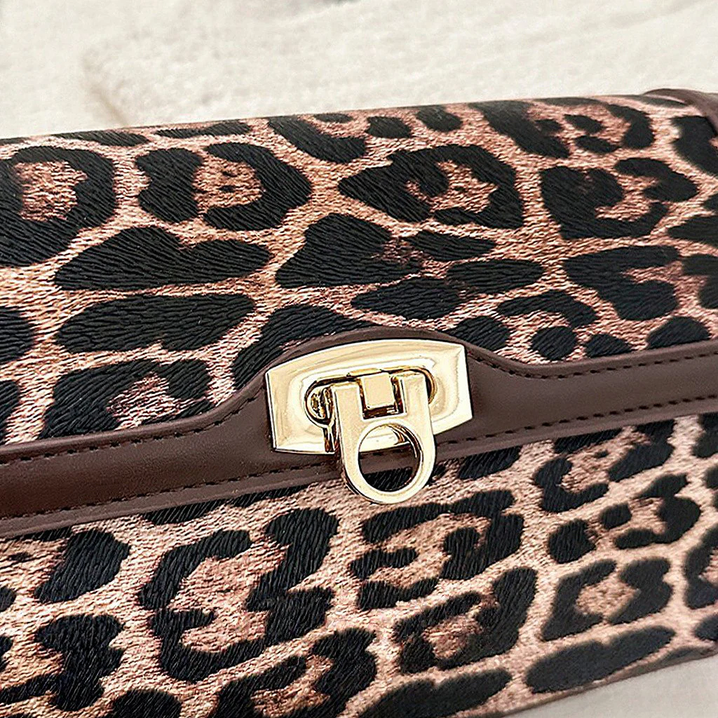Romy Leopard Print Adjustable Strap Trendy Shoulder Bag in Beige Leopard - Image 10