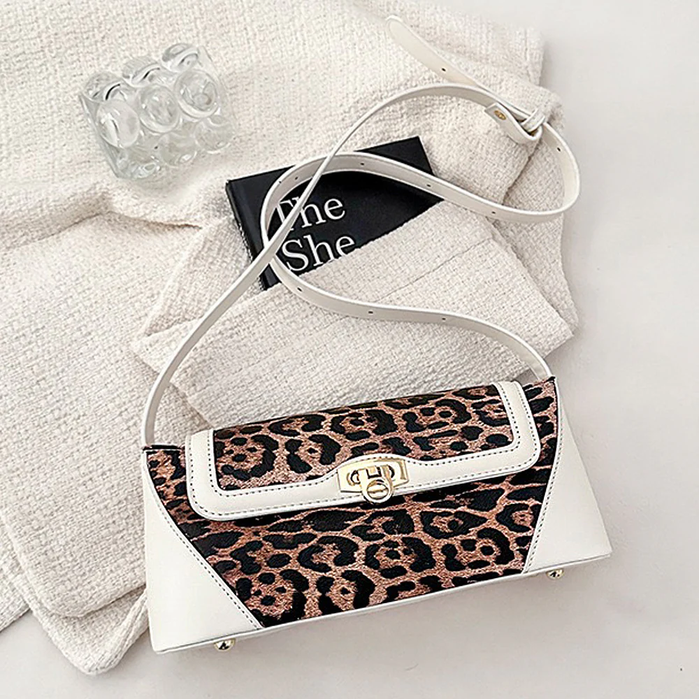 Romy Leopard Print Adjustable Strap Trendy Shoulder Bag in Beige Leopard