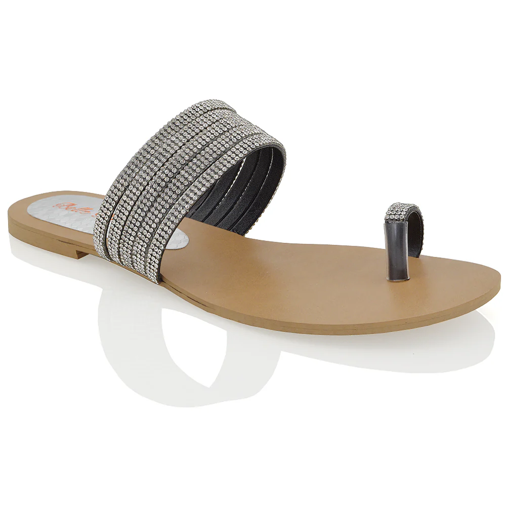 SKYE SLIP ON DAINTY SPARKLY STRAPPY TOE RING POST HIGH SHINE DIAMANTE FLAT SANDALS IN BLACK - Image 4
